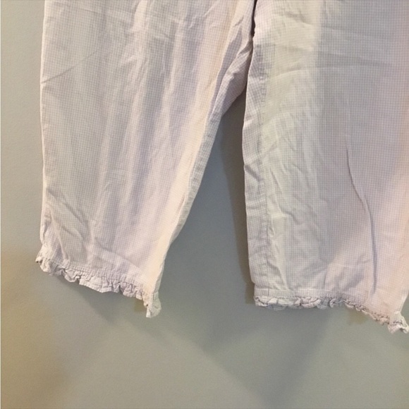 Sears Medium soft purple and white tiny check sleep/ lounge Capri - Picture 6 of 9